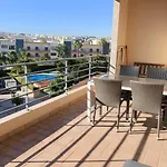 Sea Breeze Apartment
