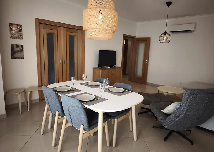 Sea Breeze Лагуш